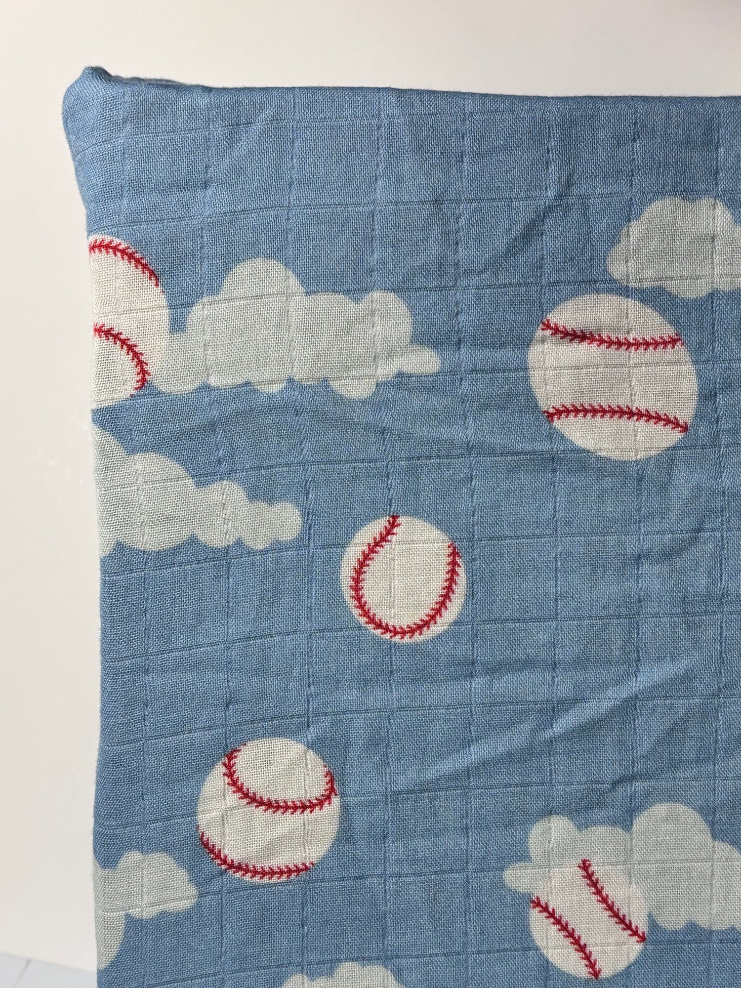 Organic Bamboo Blend Crib Sheet in Baseballs in the Sky